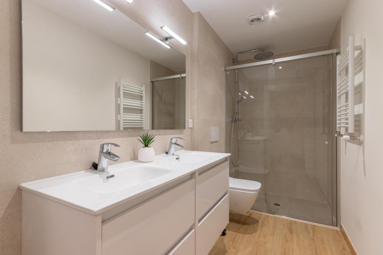 Apartamento Nuevo y Luminoso en Plaza Moyua Bilbao Exterior foto
